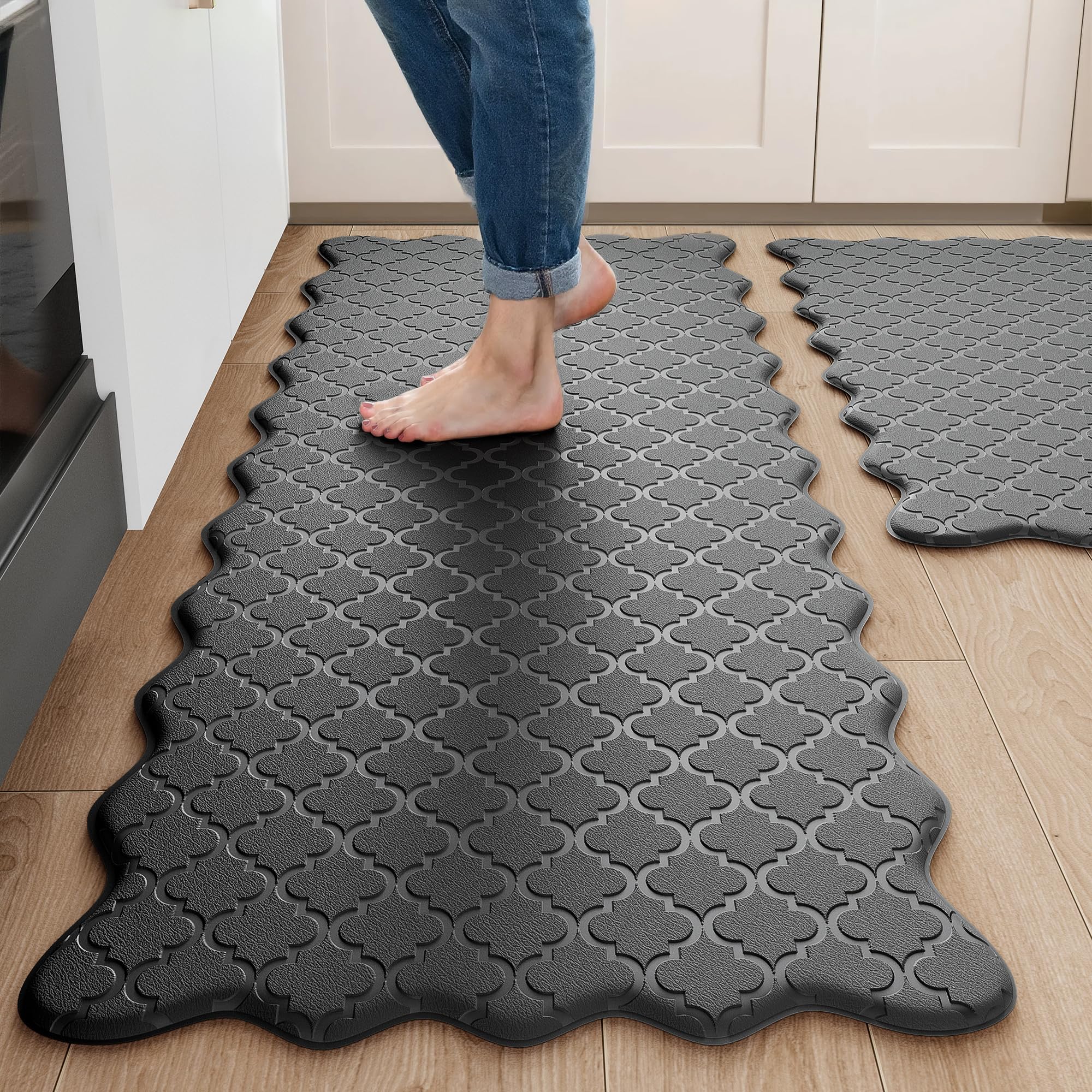 Scalloped Black Gray Kitchen Mats Rugs Sets of 2 Cushioned Anti Fatigue Floor Mat Waterproof Kitchen Rugs Non Slip Foam Comfort Standing Mat for Sink Laundry